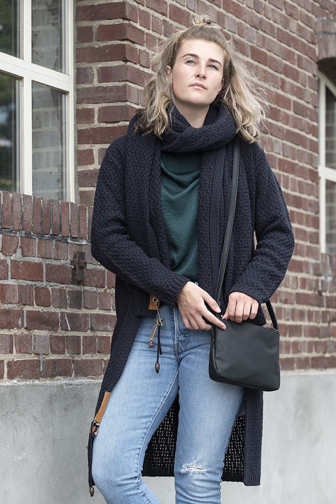 knit factory vest
