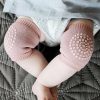 gobabygo-non-slip-crawling-kneepads-dusty-rose-cotton-socks_22102_zoom