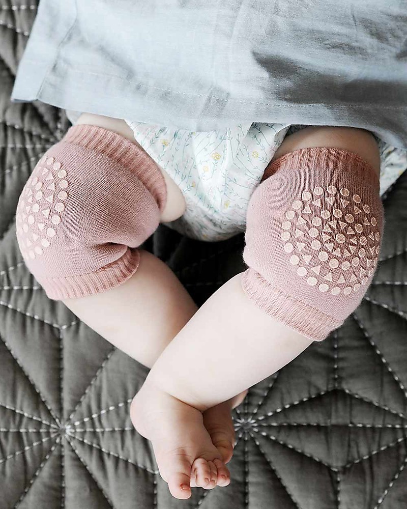 gobabygo-non-slip-crawling-kneepads-dusty-rose-cotton-socks_22102_zoom