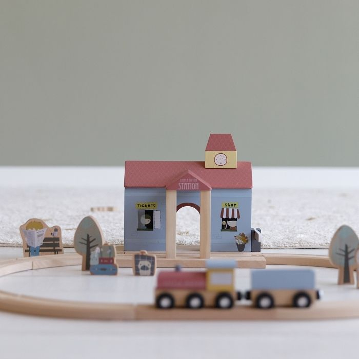 117-3118_houten_treinstation_little_dutch_2_