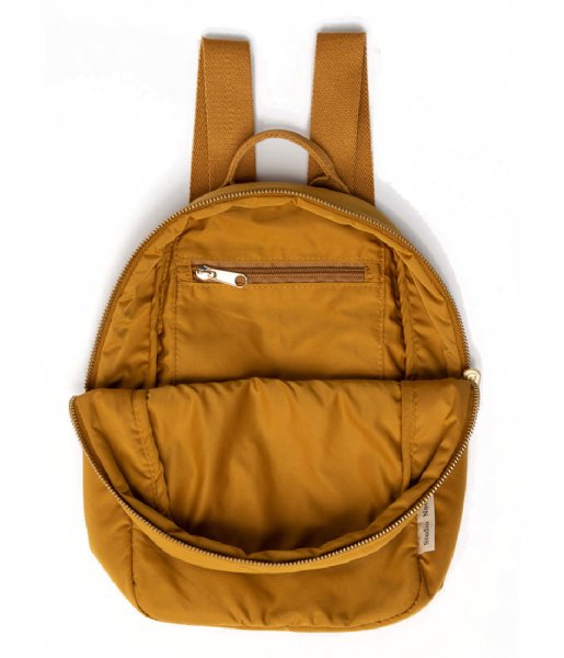 studio-noos-puffy-backpack-ochre-5-600