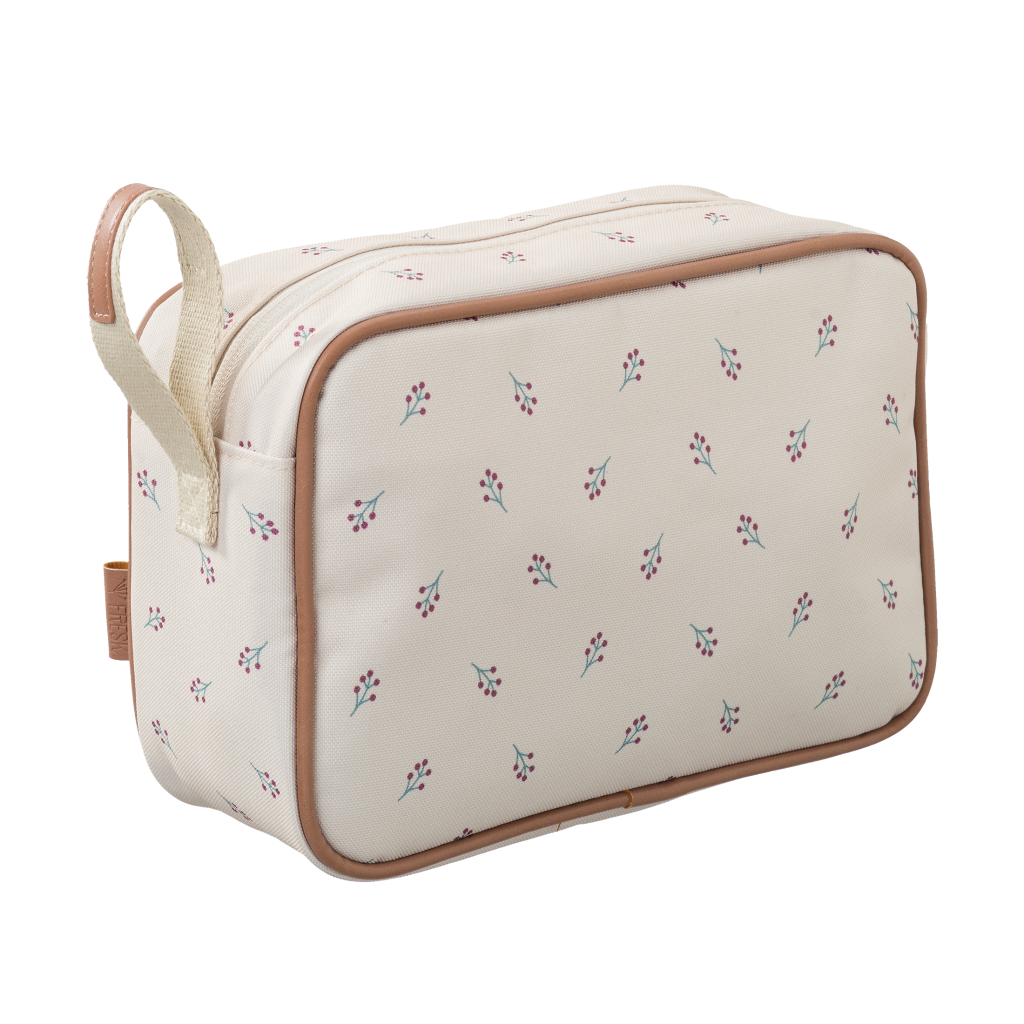 Fresk-FB500-09-Wash-bag-Berries-b