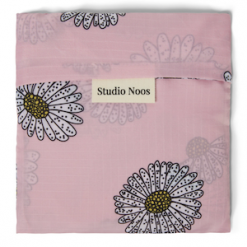 1 1 1 Studio Noos Grocery bag Daisies2