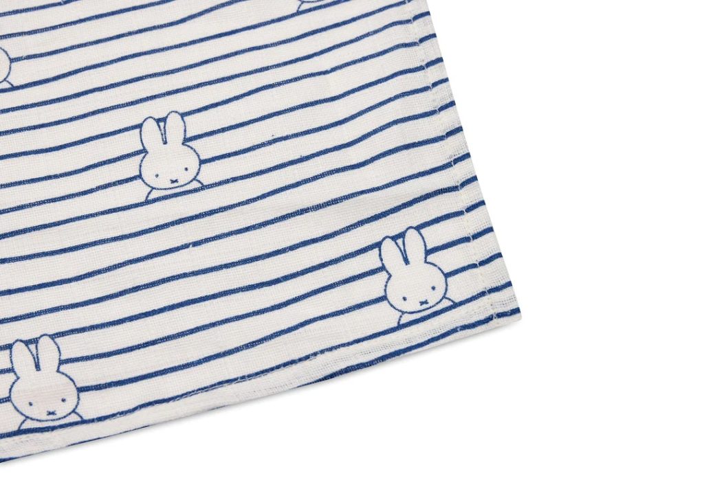 1 1 1 a Hydrofiele Doek Large 115x115cm Miffy Stripe – Navy – 2 Stuks2