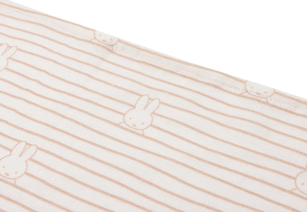 1 1 1 a Hydrofiele Doek Small 70x70cm Miffy Stripe – Biscuit – 3 Stuks2