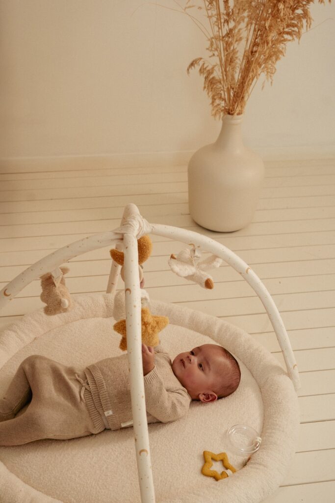 LD8417 play mat w bow nbsb_1