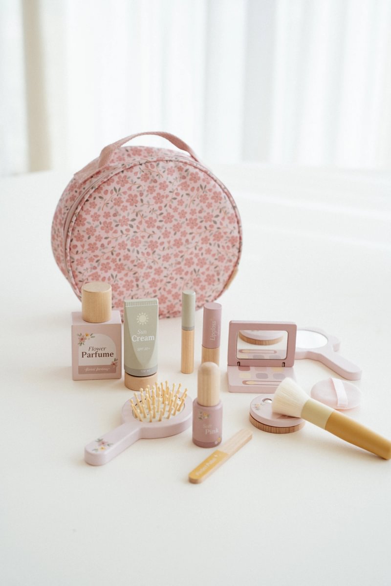 make-up-set-ld2515-1 – Medium