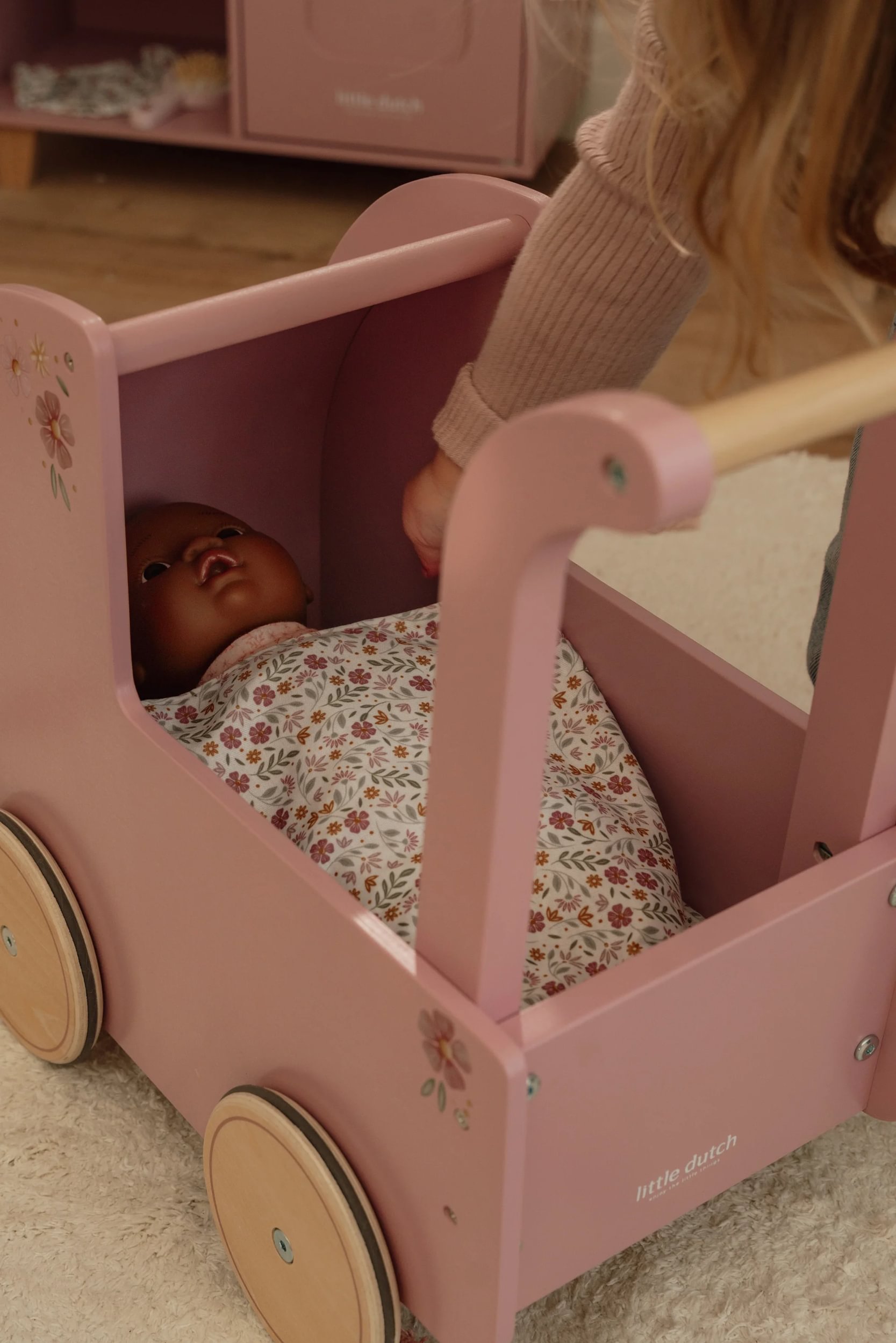 wooden-doll-pram-ld2519-5.jpg – Large