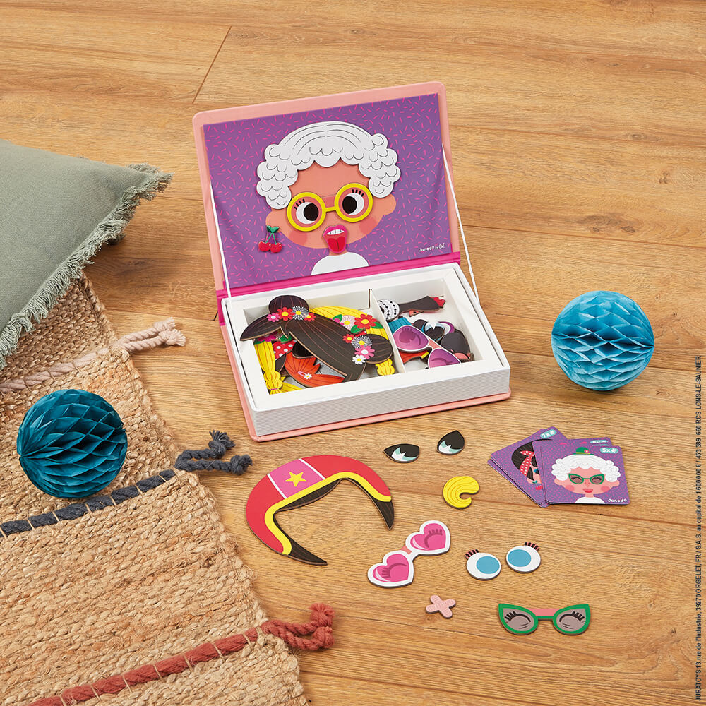 girl-s-crazy-faces-magneti-book (1)