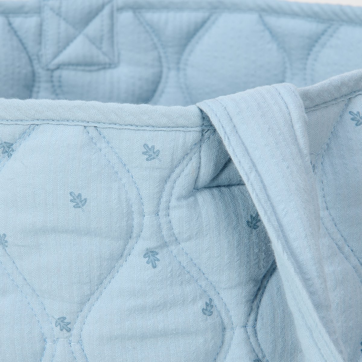storage-basket-quilted-pure-denim-blue-large-de30345035-product-2 – Medium