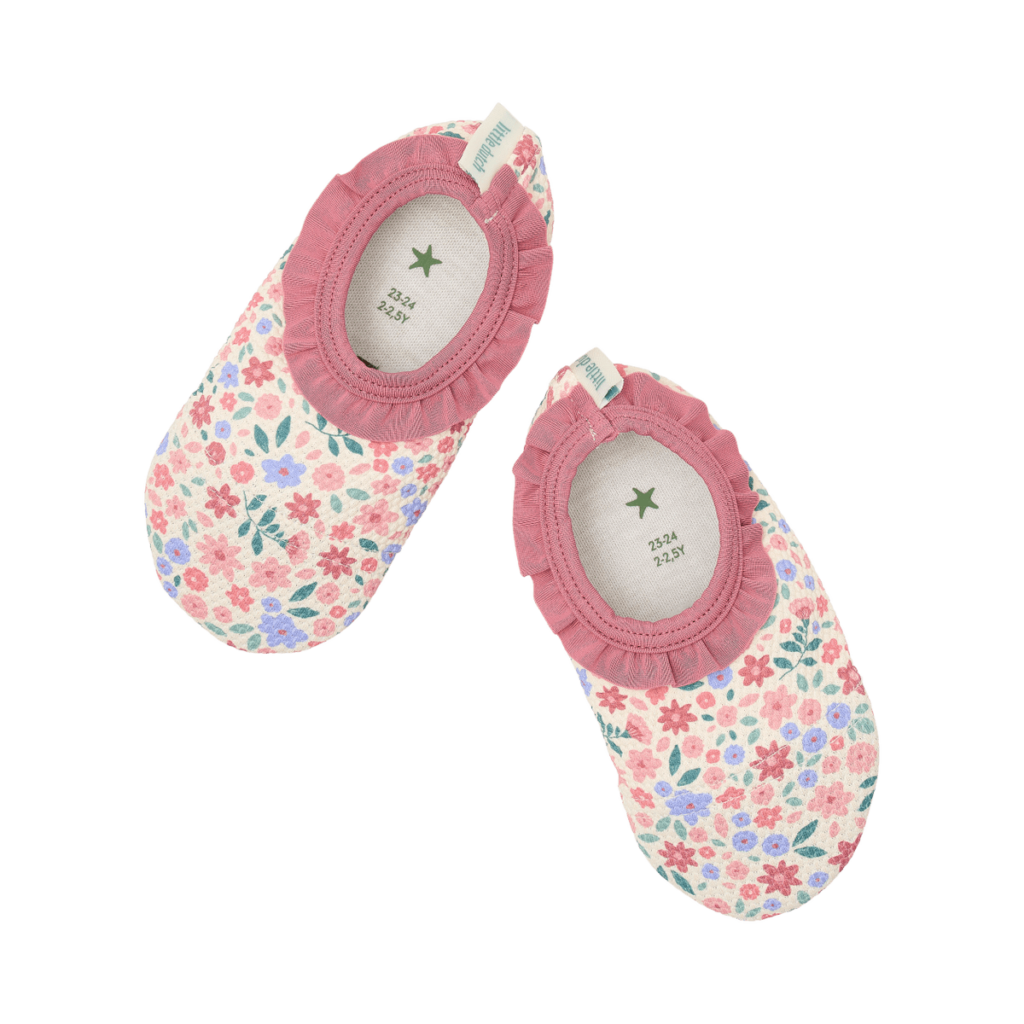 beach-shoes-dreamy-flowerfield-CL26030961-CL26030962-CL26030963-CL26030964-CL26030965-product-1 – Medium