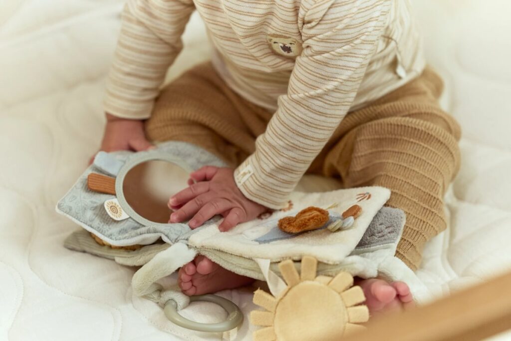 stroller-booklet-LD8319-6 – Medium stroller-booklet-LD8319-6 – Medium